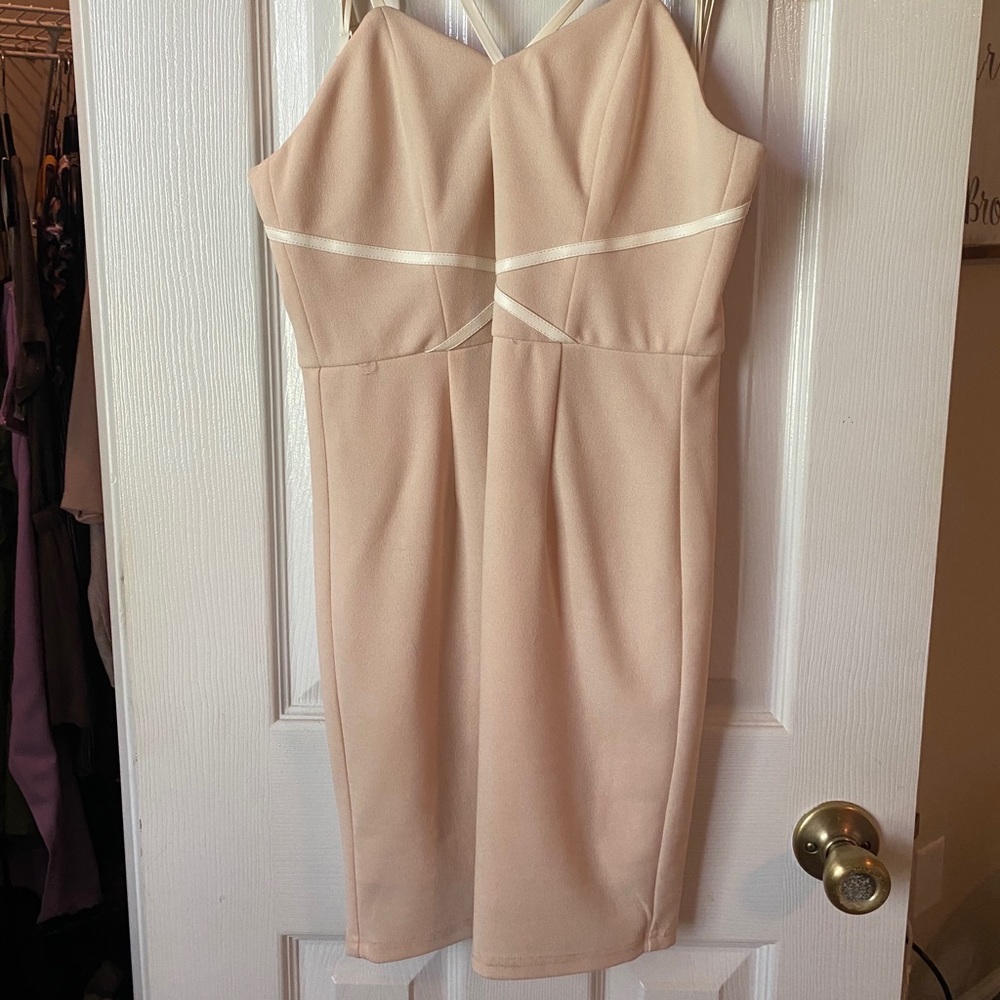 Bodycon strappy dress